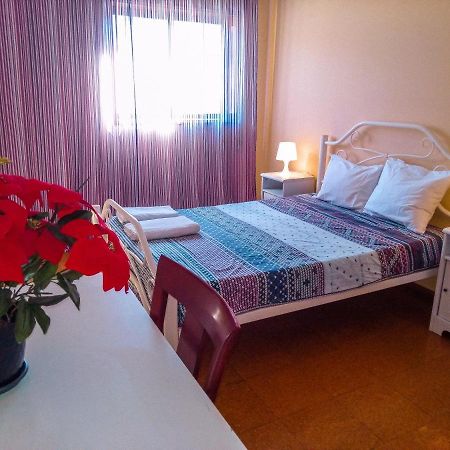 Friends In Braga - Charming Bedrooms In The Historic Center Zewnętrze zdjęcie